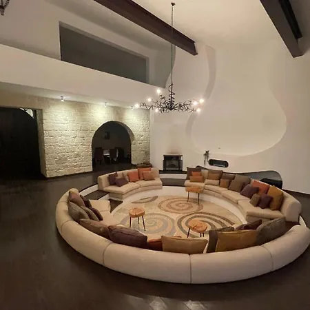Βίλα Beautiful 4 Bedroom Country House With Stunning Sea View