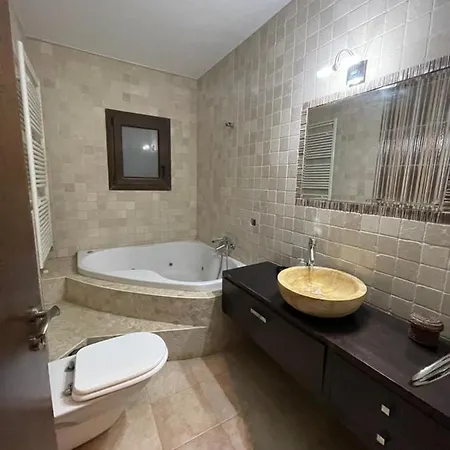 Βίλα Beautiful 4 Bedroom Country House With Stunning Sea View *